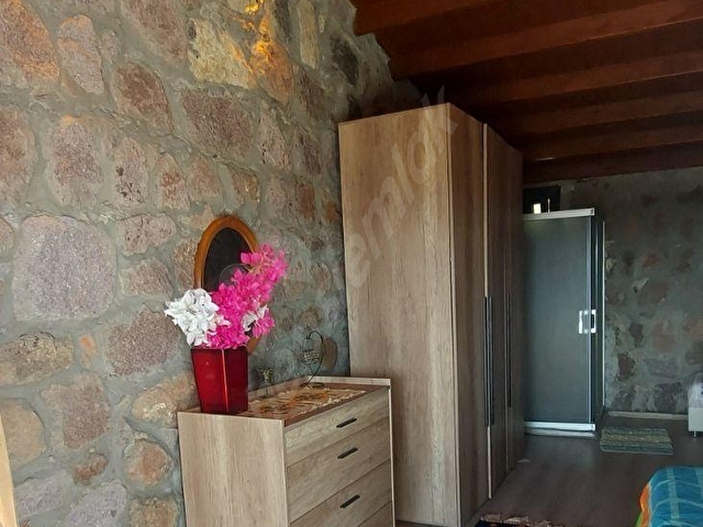 Dikili Yahşibeyde Deniz Manzaralı, Otantik Bahçeli Taş Ev - Görsel 25