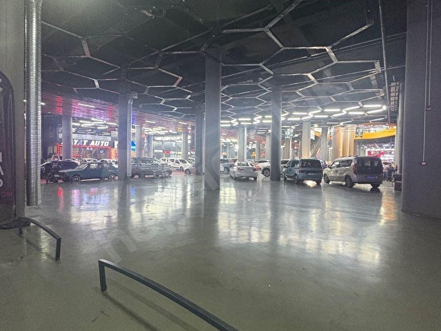 Autopia Otomobil Dünyası Kiralık 35 Araçlık Muhteşem Konumda Galeri - Görsel 10