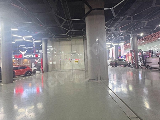 Autopia Otomobil Dünyası Kiralık 35 Araçlık Muhteşem Konumda Galeri - Görsel 4