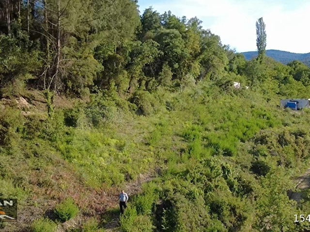 KAVAKLIDERE MENTEŞE MAHALLESİNDE SATILIK 2 PARSEL 2322M2 TARLA - Görsel 4