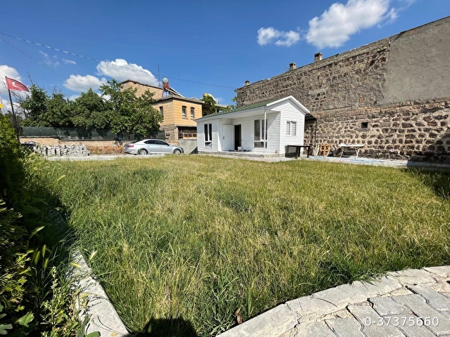 REŞADİYE ‘de Kaçırılmayacak Bağ Evi 037375660 hepsiemlak