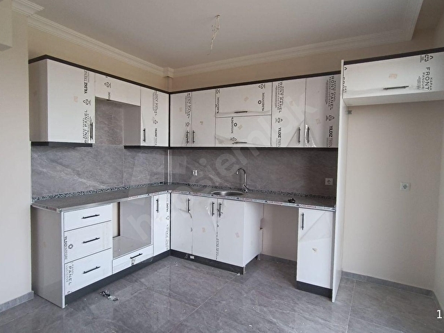YILMAZ MAHALLESİNDE SATILIK 2+1 DAİRE !!