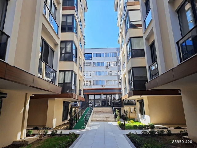KARTALTEPE DE SİTE İÇERİSİNDE 5 YILLIK 2 ODA 1 SALON 2.KAT - Görsel 24