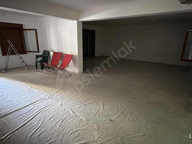 SUADİYE MERKEZ LOKASYON 200 M2 MUAYNANEYE UYGUN - Görsel 7