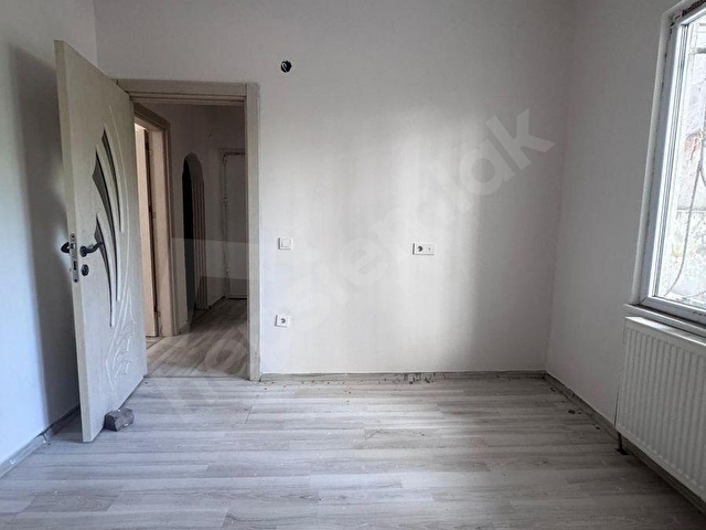 ARNAVUTKÖY ANADOLU MAH SATILIK 1+1 BAHCE KATI - Görsel 4