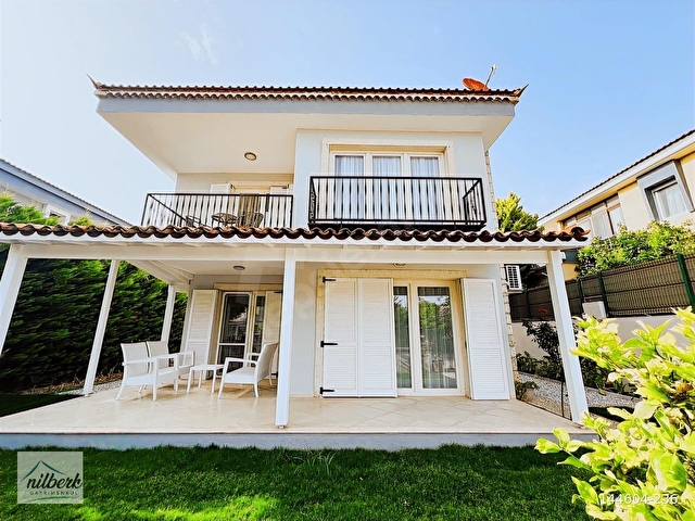 ALAÇATI ÇAMLIKYOLDA NİLBERKDEN TEK MÜSTAKİL 3+2 KİRALIK VİLLA - Görsel 8
