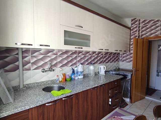 MERAM YAKA CADDESİ  FATİH CADDESİ KAVŞAĞI 2+1 EŞYALI KİRALIK DAİRE