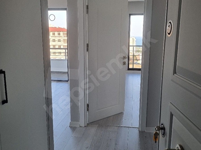 Kiralık lüks 1+1 daire - Görsel 8
