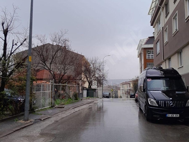 GAYE EMLAKTAN OGÜ YAKINI ARAKAT EŞYALI 1+1 KİRALIK DAİRE - Görsel 5