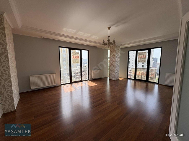 Ümraniye Şerifali de Açık Otoparklı 130 m2 3+1 Kiralık Daire - Görsel 2