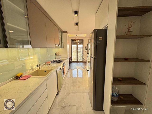 NEFES SİTESİNDE FULL BOĞAZ MANZARALI FULL EŞYALI KİRALIK DAİRE - Görsel 18