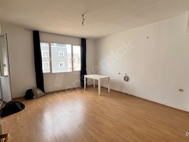 OPTİMUM AVM , ÇEVRE YOLU , YENİ FUAR VE HAVALİMANINA YAKIN KİRALIK DAİRE - Görsel 4