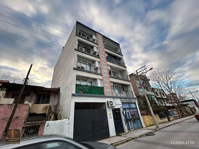 Konak Kemer İzban Karşısı 2+1 Arakat Asansörlü Satılık Daire