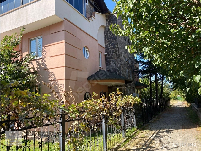 600 EVLERDE HARİKA KONUMDA 3 KATLI SATILIK VİLLA - Görsel 5