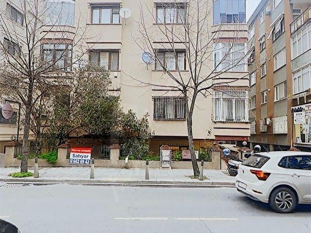 2000 YILI YAPIMI BİNADA YATIRIMLIK TİCARİ 3+2 TERS DUBLEKS