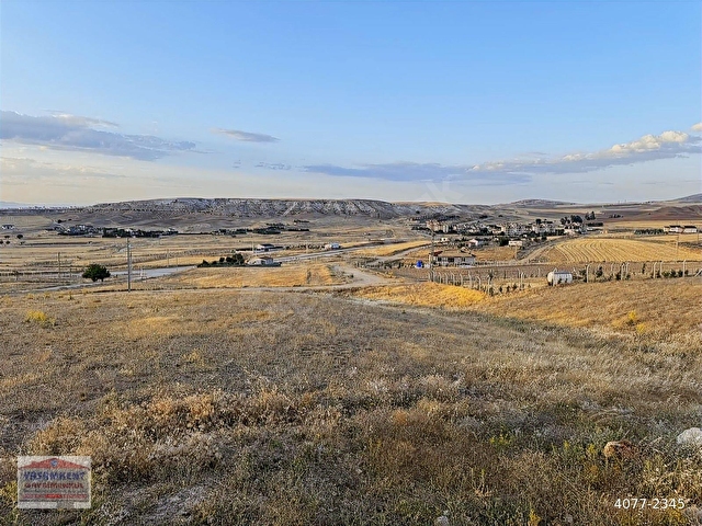 YENİHİSARDA 433 m2 KÖŞE BAŞI İÇERİSİNDE EVLİ ARSA - Görsel 3