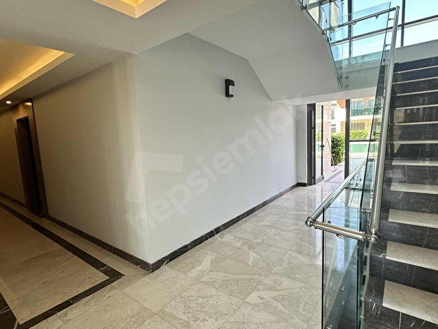 GÜZELOBA HOTEL KONSEPTLİ HAVUZLU SİTEDE ÖZEL SATILIK 1+1 - Görsel 23