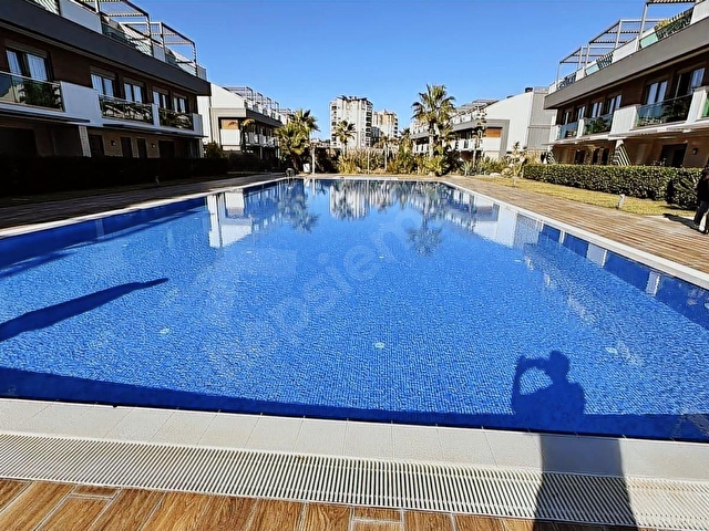 GÜZELOBA HOTEL KONSEPTLİ HAVUZLU SİTEDE ÖZEL SATILIK 1+1 - Görsel 9