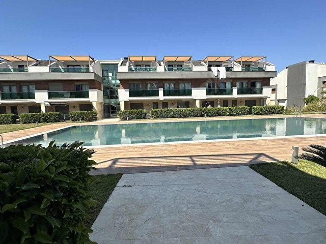 GÜZELOBA HOTEL KONSEPTLİ HAVUZLU SİTEDE ÖZEL SATILIK 1+1 - Görsel 2