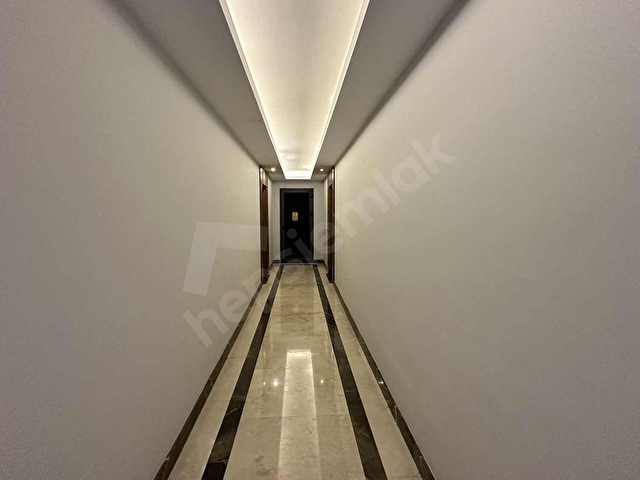 GÜZELOBA HOTEL KONSEPTLİ HAVUZLU SİTEDE ÖZEL SATILIK 1+1 - Görsel 11