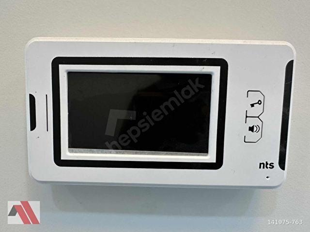 SÜMBÜLLERDEN PARK MANZARALI ARA KAT YÜKSEK TAVANLI 2+1 DAİRE - Görsel 13