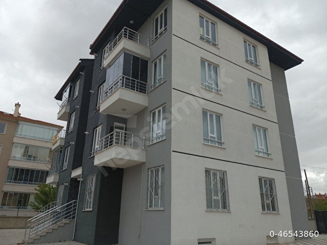 SAHİBİNDE ! KOMİSYON YOK ! TAPU MASRAFI YOK ! KATMÜLKİYETLİ (İSKÂNLI) SATILIK SIFIR DAİRE - Görsel 12