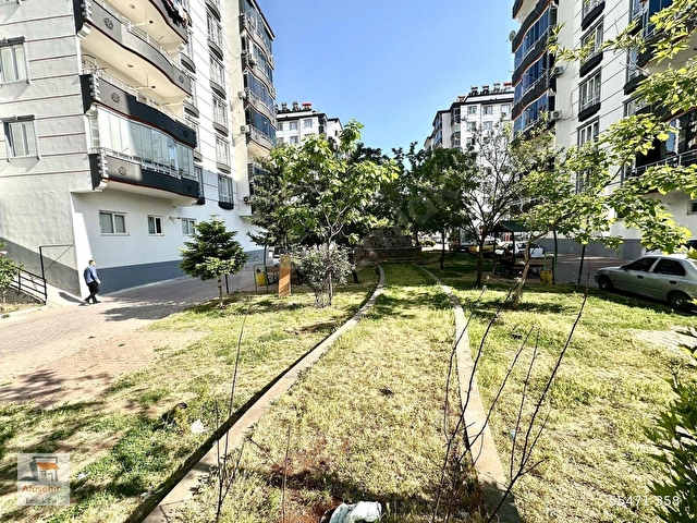 ATAŞEHİRDEN AKKENT MERKEZDE BAKIMLI LÜX AÇIK CEPHE 2+1 DAİRE - Görsel 4