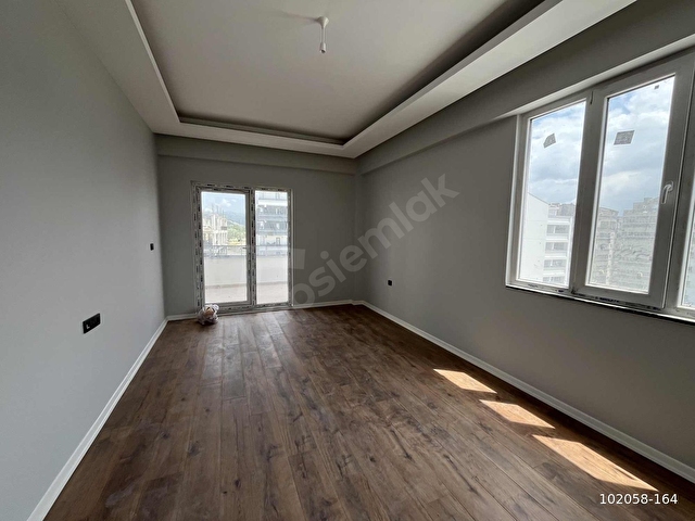 ÖZKAYA EMLAKtan 8 KATLARDA SATILIK 2+1 ARAKAT DAİRE - Görsel 6