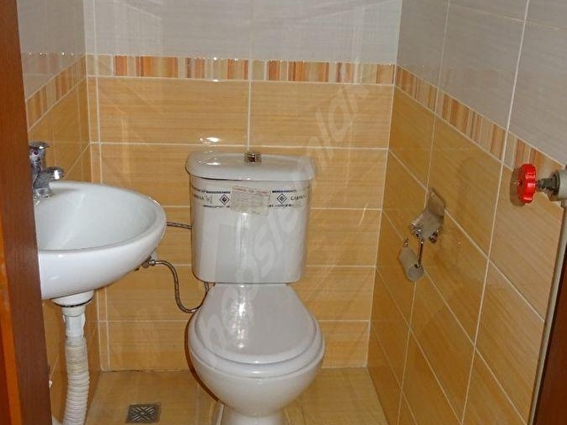 CEBECİ ,DİKİMEVİ GÖBEKTE ,ARA KATTA ,YAPILI ,YENİ BOYALI ,KOMBİLİ - Görsel 12