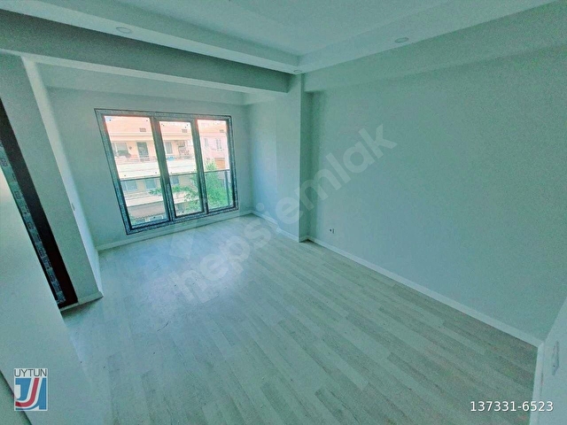UYTUNDAN AKÇAY-GÜRE ARASI CEMİLTEMELDE DENİZE 500 MT. 2+1DUBLEKS - Görsel 4