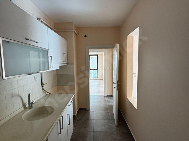 TABAKLAR MAHALLESİNDE ARA KAT 2+1 KİRALIK DAİRE - Görsel 11