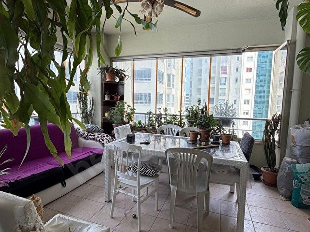 Altıntaş Ara Kat 247 m2 Satılık Daire - Görsel 3