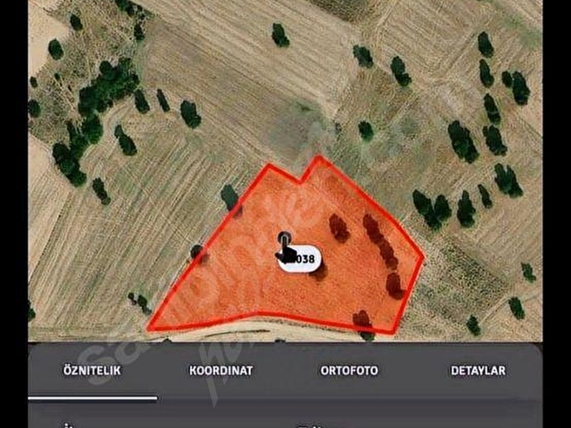Ana yol üzeri Satılık Turizim alanında Manzaralı