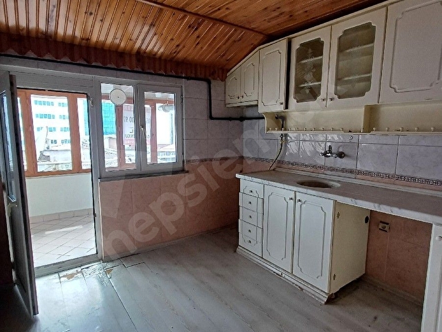Asil gayrimenkulden Yenicumada Kiralık Çatı Daire - Görsel 8