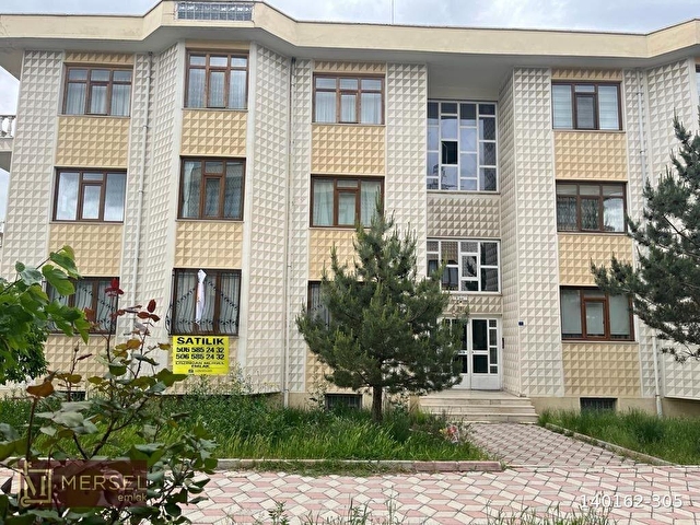 MERSEL EMLAKtan YAVUZ SELİM MAH.GÜZEL YALI SİT.SAT.4+1 DAİRE