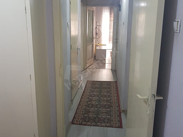 Izmir Karsiyaka Esyali Kiralik Daire 1 500 T L 2183 1135 Hurriyet Emlak
