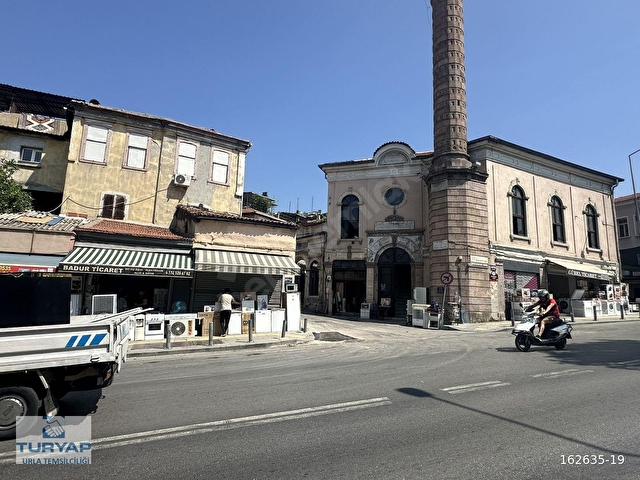 TURYAPtan Konak İkiçeşmelikte Cadde Üstü 18 m2 Dükkan - Görsel 4
