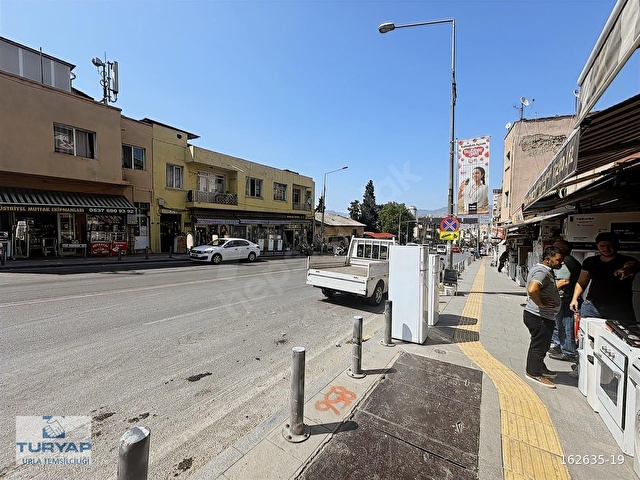 TURYAPtan Konak İkiçeşmelikte Cadde Üstü 18 m2 Dükkan - Görsel 8