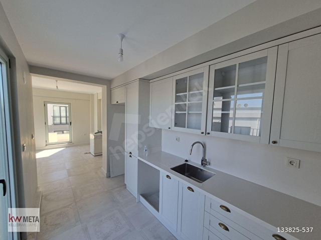 Çanakkale Merkez Güzelyalı Deniz Manzaralı Sıfır Kiralık Villa - Görsel 11