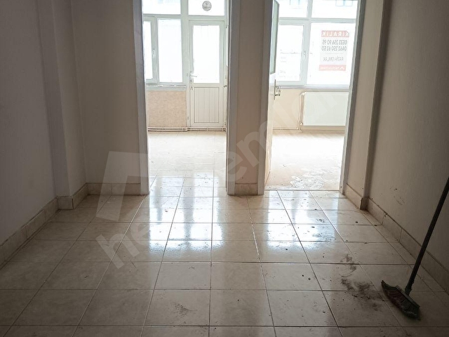 AKÇAABAT DÜRBİNAR MAHALLESİNDE KİRALİK DAİRE 3+1 DOĞALGAZLI - Görsel 14