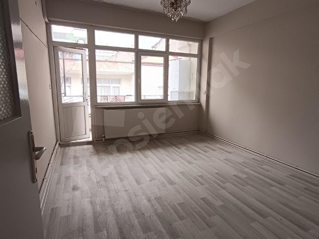 AKÇAABAT DÜRBİNAR MAHALLESİNDE KİRALİK DAİRE 3+1 DOĞALGAZLI - Görsel 5