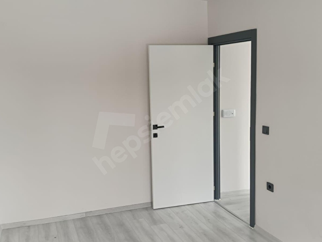 TEK ÇATIDAN SIFIR 1+1 EŞYASIZ DAİRE - Görsel 11
