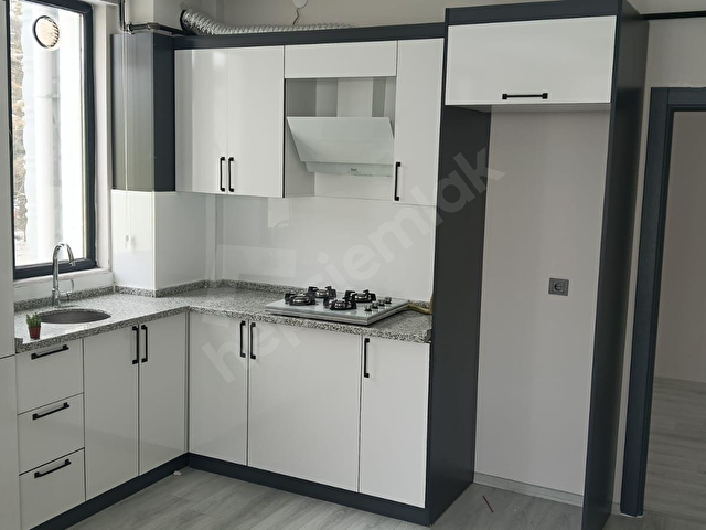 TEK ÇATIDAN SIFIR 1+1 EŞYASIZ DAİRE - Görsel 8