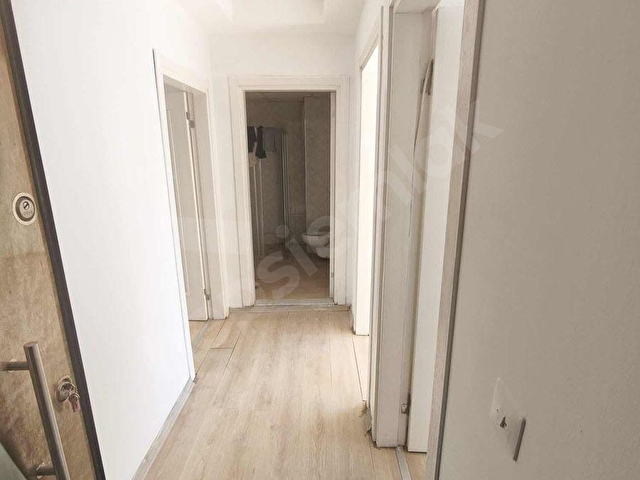 RE/MAX PİNden Aydın Efeler Orta Mh Kiralık 2+0 Eşyasız Eşyalı - Görsel 3