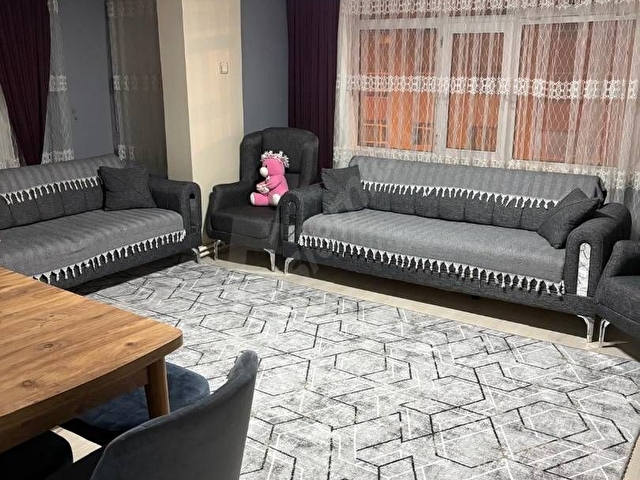 BAHÇELİEVLER MAHALLESİ HÜRRİYET CADDESİ ÜZERİNDE 2+1 SATILIK DAİRE