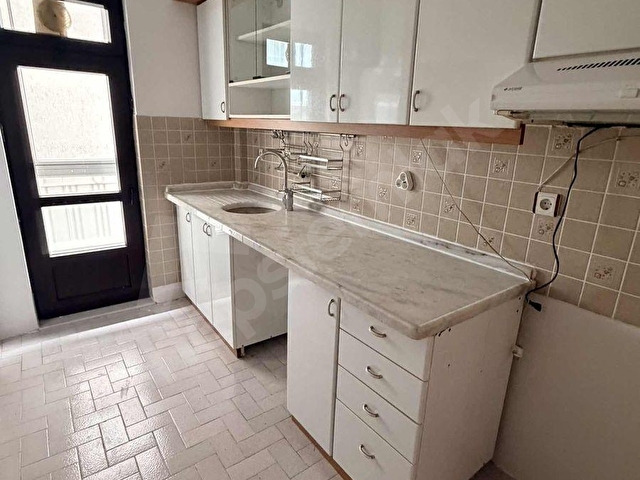 MEBUSEVLERİNDE ANITKABİRİN KÖŞESİNDE SATILIK 3+1 DAİRE - Görsel 17