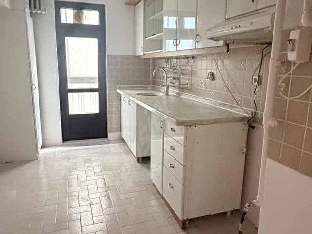MEBUSEVLERİNDE ANITKABİRİN KÖŞESİNDE SATILIK 3+1 DAİRE - Görsel 16
