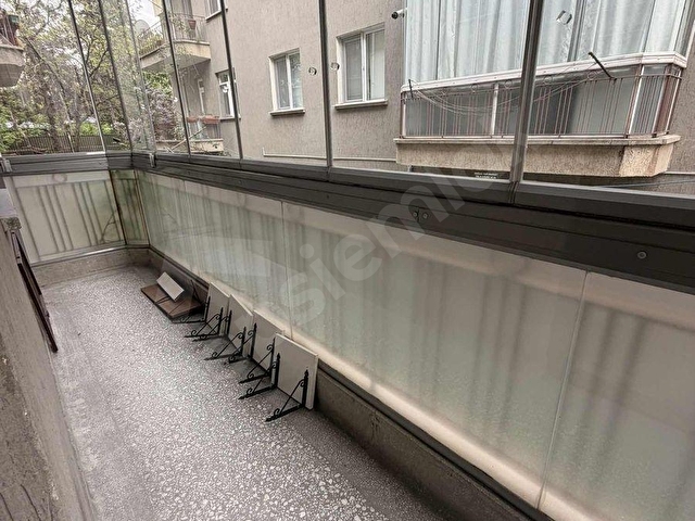 MEBUSEVLERİNDE ANITKABİRİN KÖŞESİNDE SATILIK 3+1 DAİRE - Görsel 19