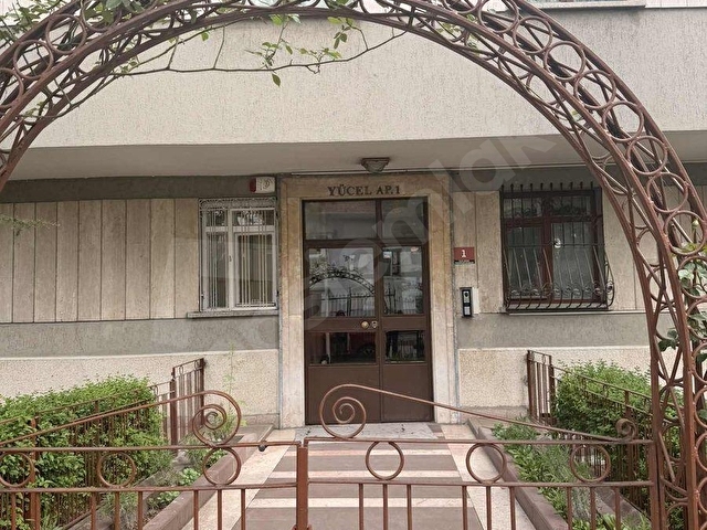 MEBUSEVLERİNDE ANITKABİRİN KÖŞESİNDE SATILIK 3+1 DAİRE - Görsel 3