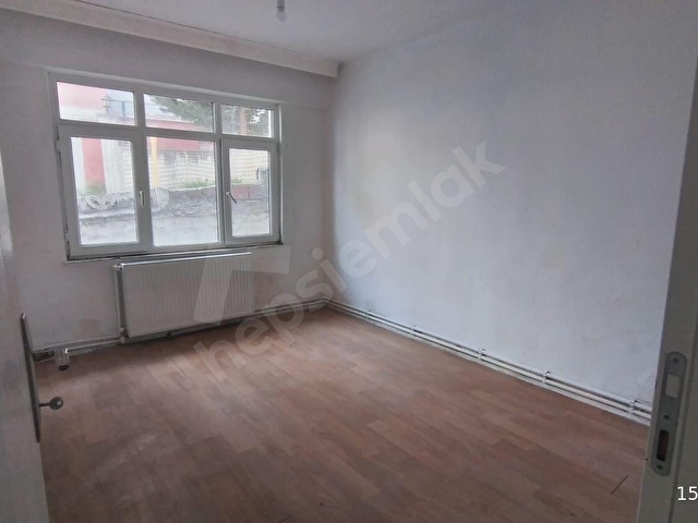 ATAKUM NİŞANTAŞI CADDESİNDE CAĞALOĞLUNUN ÜST SOKAĞINDA 2+1
